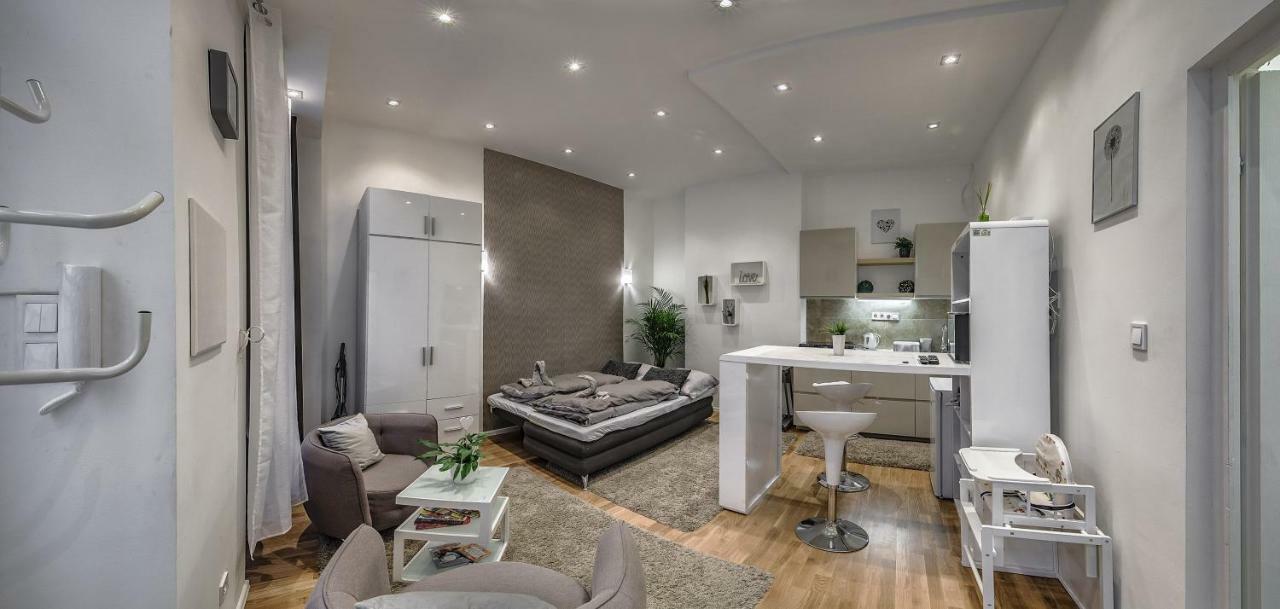 Diamond Apartman Near To Basilica Budapest Exteriör bild